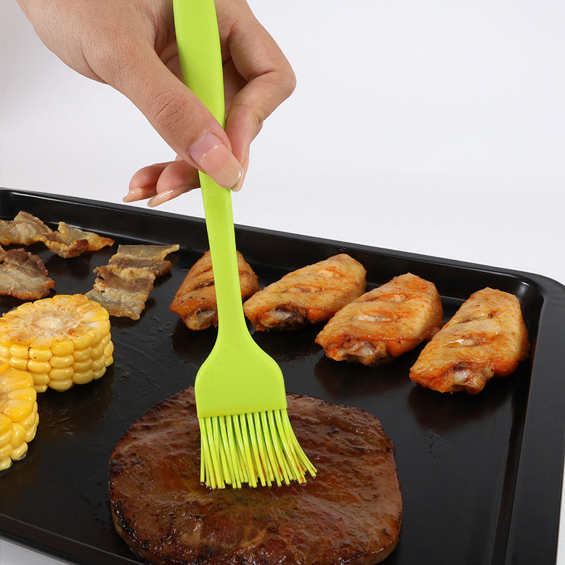 Heat-Resistant Silicone Basting & Pastry Brush for Grilling & Baking