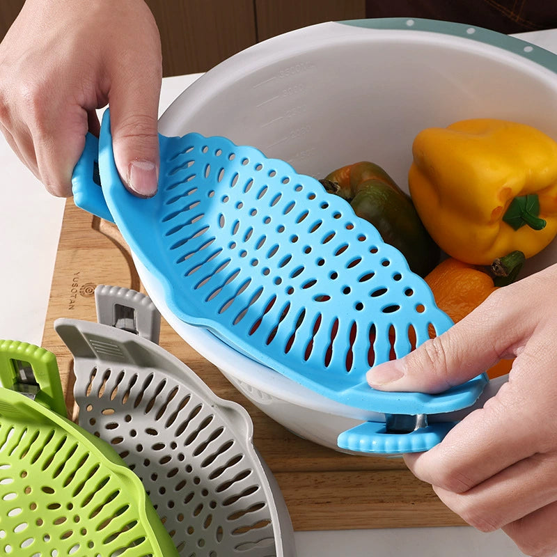 Clip-On Silicone Pot Strainer - Space-Saving, Hands-Free Kitchen Colander